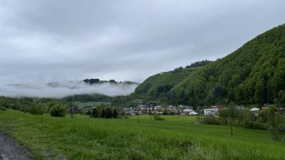 Dauerregen, Aqua-Park und das vierte Land